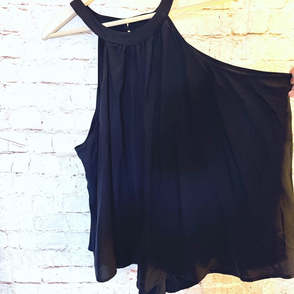 Torrid halter swing blouse handkerchief hem